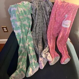 Bundle of 3 Cozy Girls Feetie Pajamas (Size 2T)